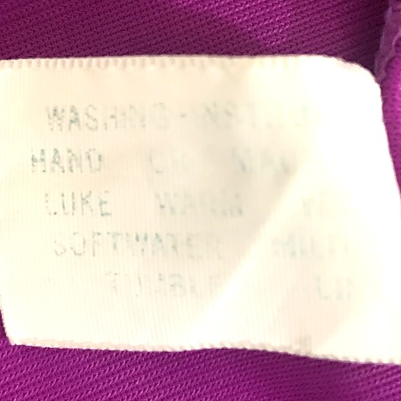 Vintage Slip Nightgown Magenta Nylon Medium Embroidered Keyhole Maxi - Picture 6 of 7